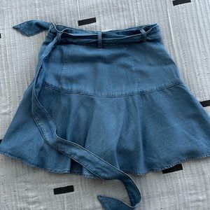 Jean short skort. XS used very few times
